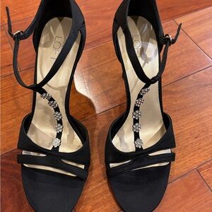 Ann Taylor Loft Beautiful Party Black Satin Heels SZ 8.5